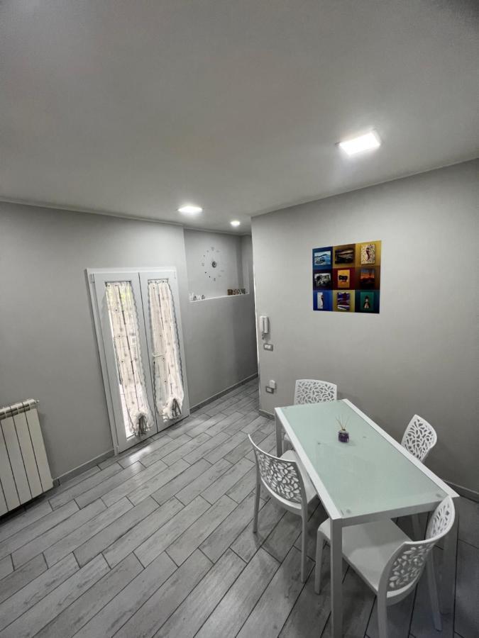 B&B Casa Vacanze Nonna Clara 那不勒斯 外观 照片
